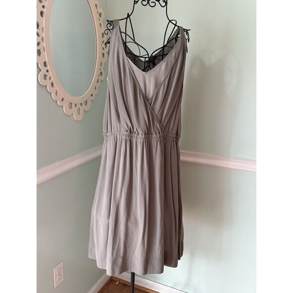 EILEEN FISHER Smoke Gray Silk Crepe Charmeuse Layered Double V Dress M - Picture 2 of 7